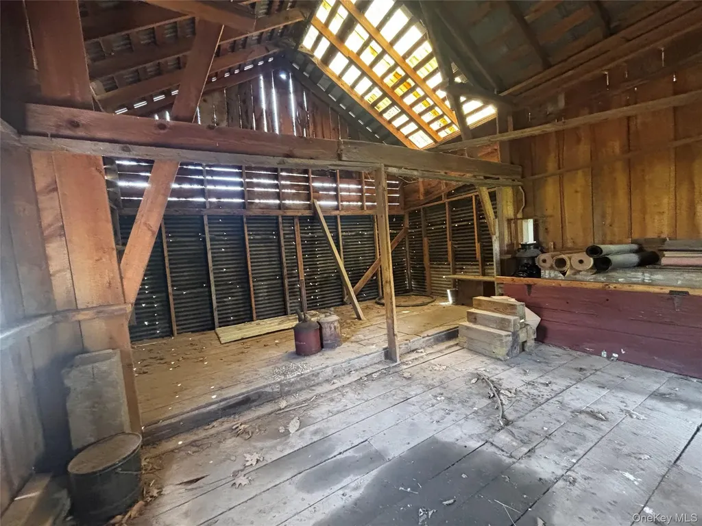 711 Sundown Road Sundown NY 12740