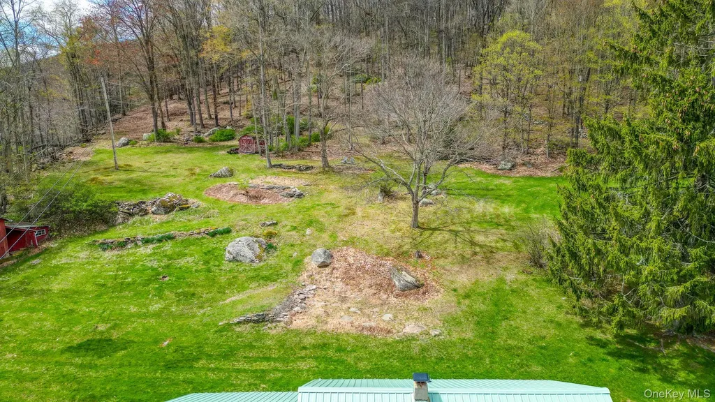 711 Sundown Road Sundown NY 12740