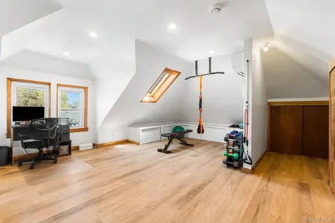 29 Howard Avenue White Plains NY 10606