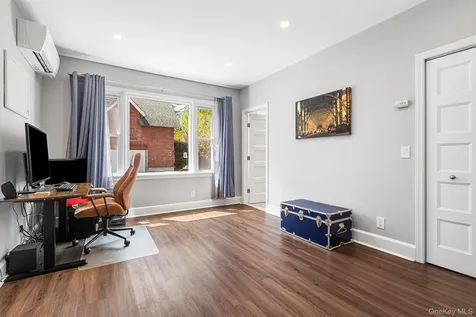 29 Howard Avenue White Plains NY 10606