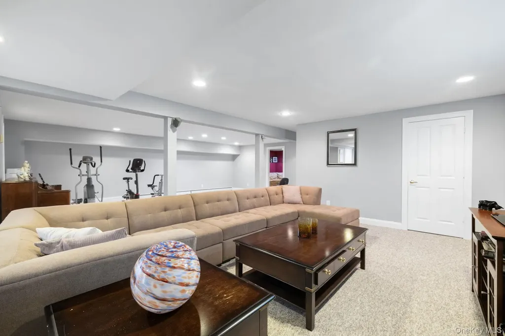 59 S Constitution Drive Tappan NY 10983