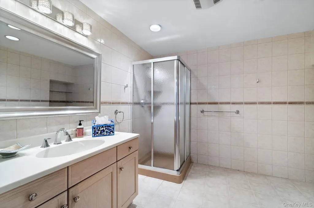 59 S Constitution Drive Tappan NY 10983