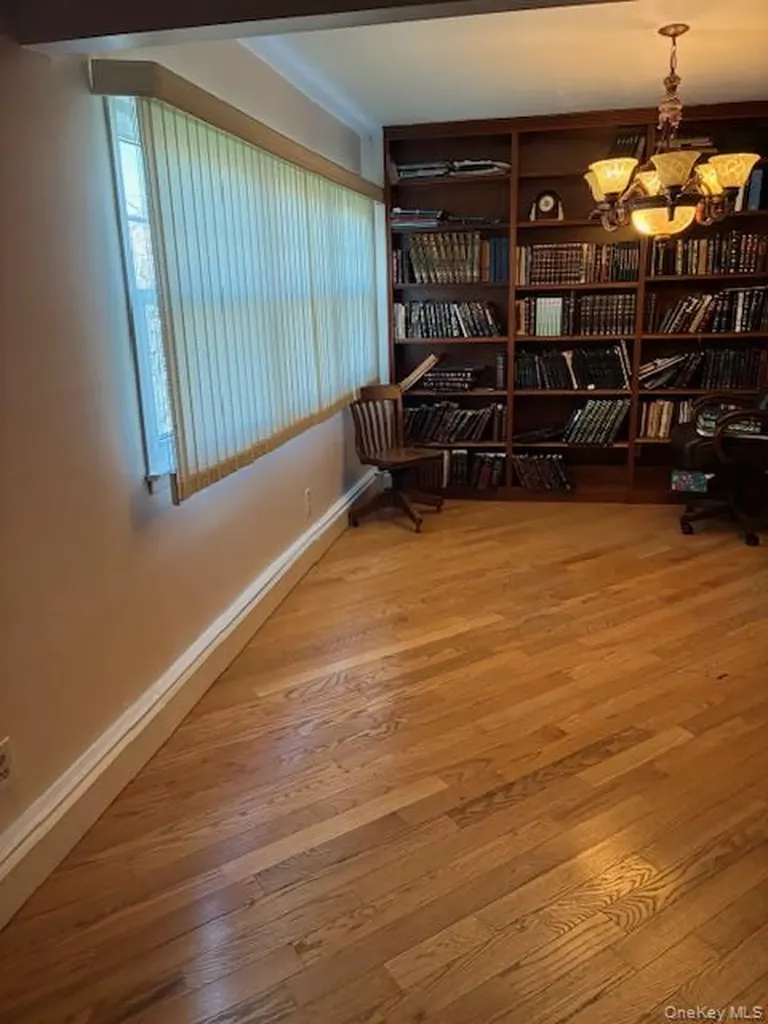 101 E Olive Street Long Beach NY 11561