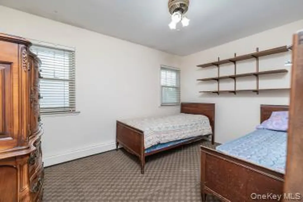 101 E Olive Street Long Beach NY 11561