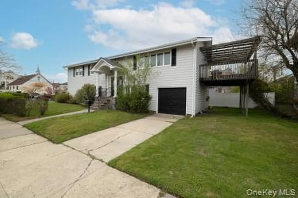 101 E Olive Street Long Beach NY 11561