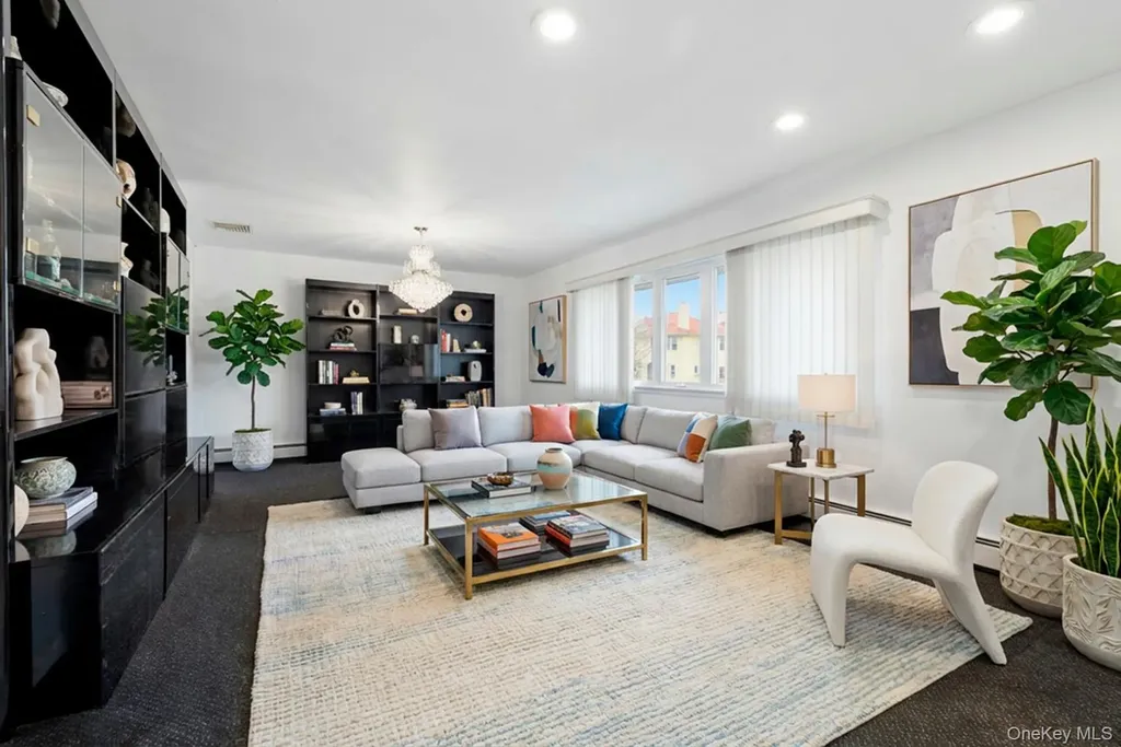 101 E Olive Street Long Beach NY 11561