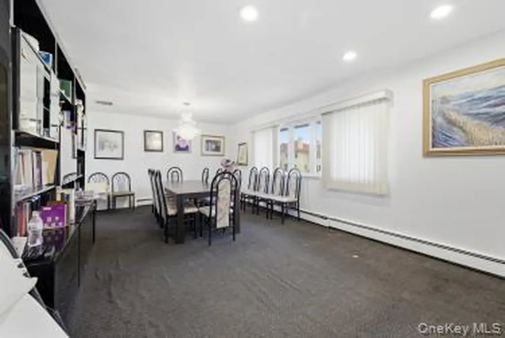 101 E Olive Street Long Beach NY 11561