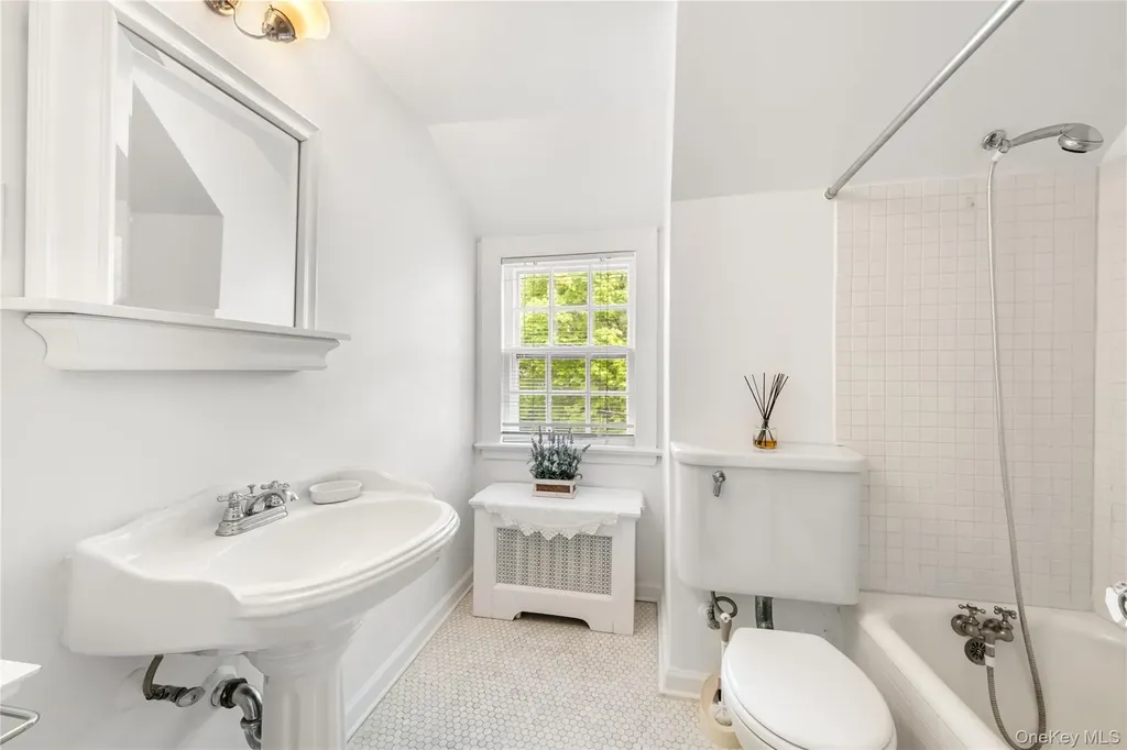 3 Forest Lane Scarsdale NY 10583