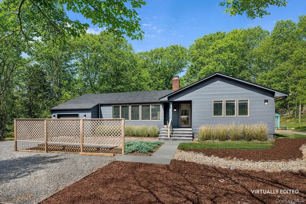 123 Windward East Hampton NY 11937