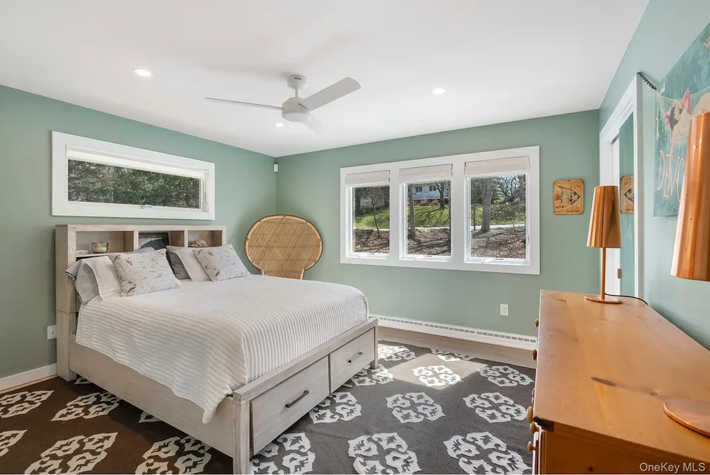 123 Windward East Hampton NY 11937