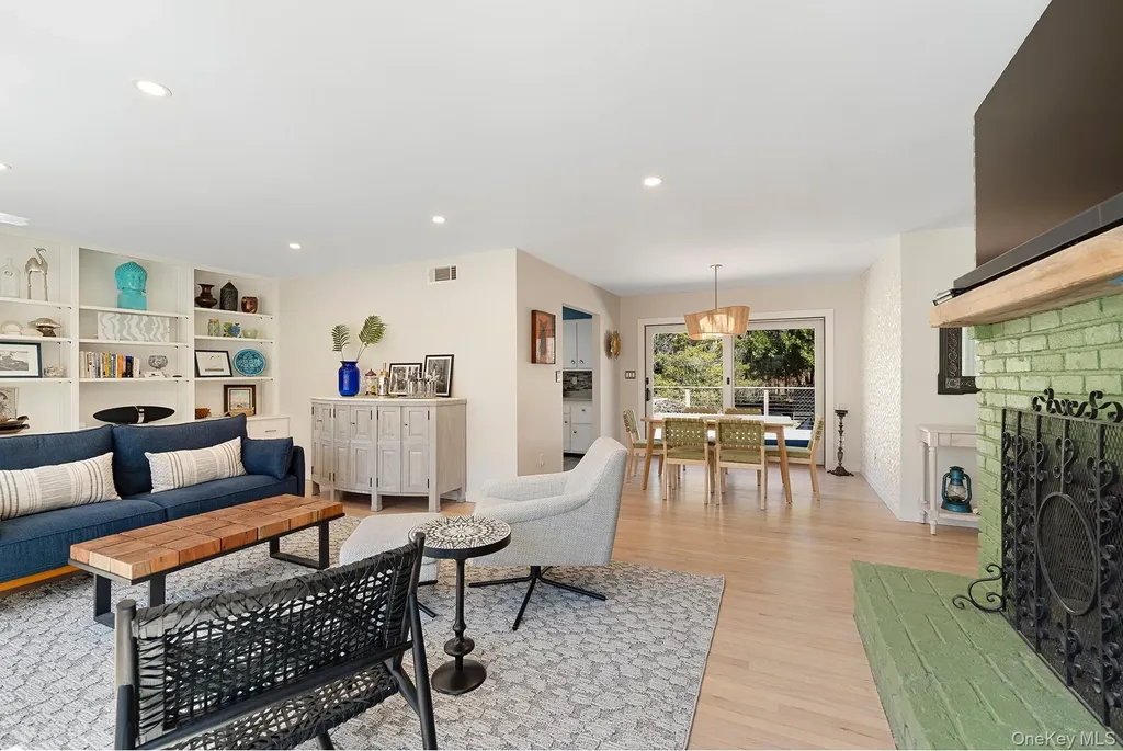 123 Windward East Hampton NY 11937