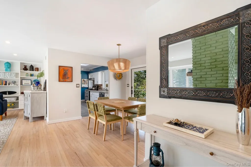 123 Windward East Hampton NY 11937