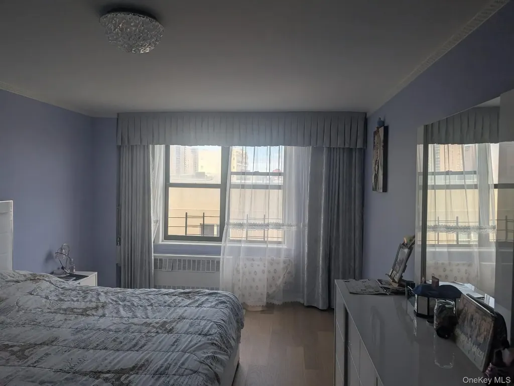 40 Brighton 1st Road Brooklyn NY 11235