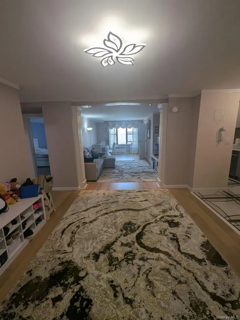 40 Brighton 1st Road Brooklyn NY 11235