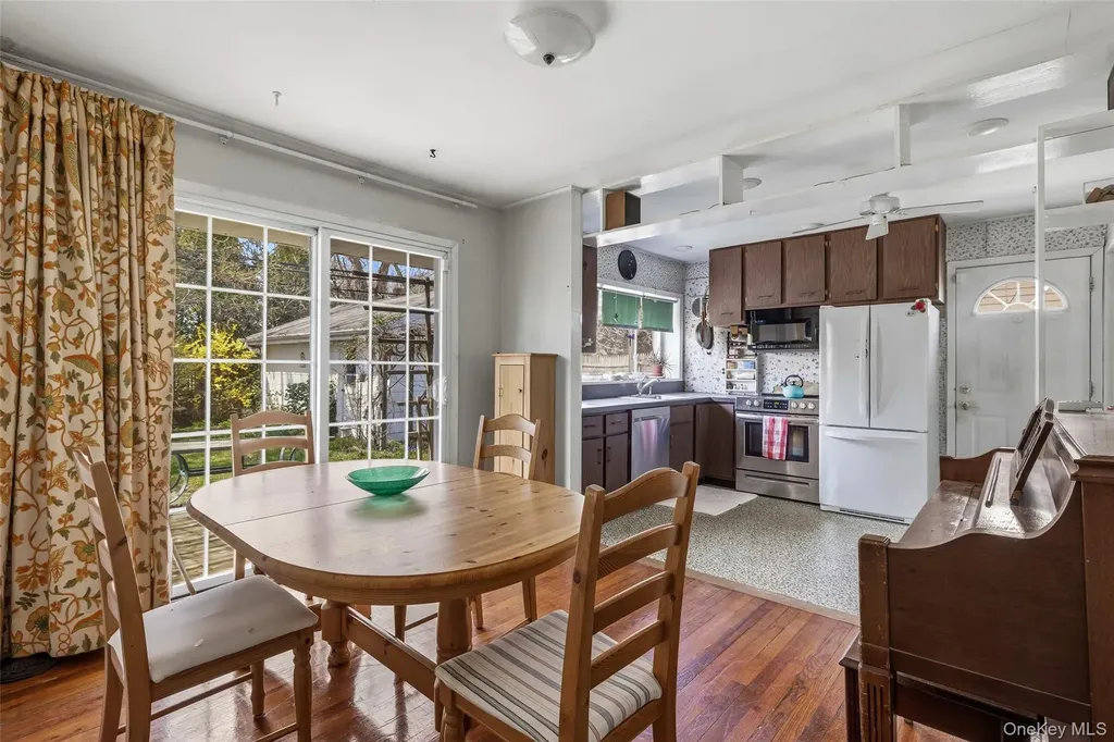 36 Seitz Drive Bethpage NY 11714