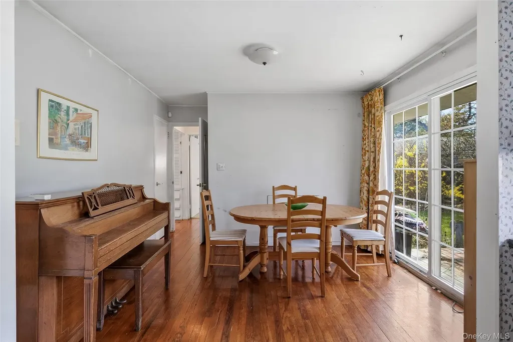 36 Seitz Drive Bethpage NY 11714
