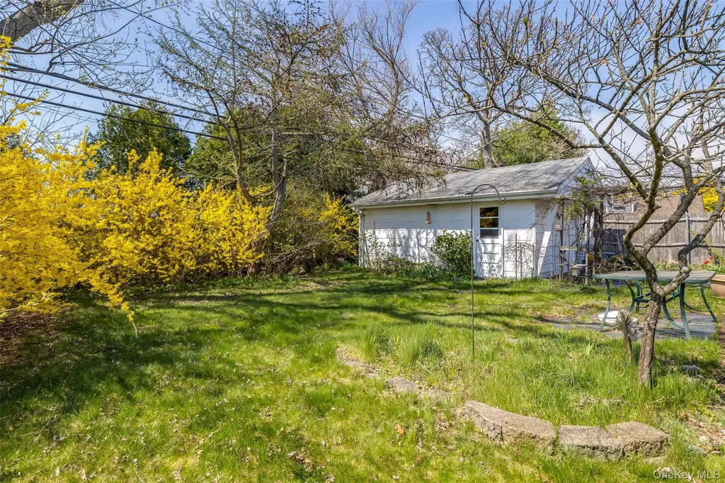 36 Seitz Drive Bethpage NY 11714