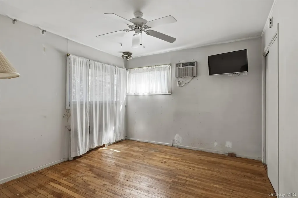 36 Seitz Drive Bethpage NY 11714