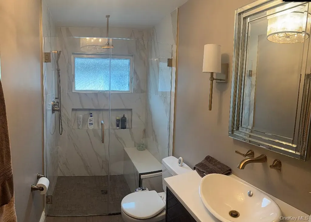 16207 85th Street Howard Beach NY 11414