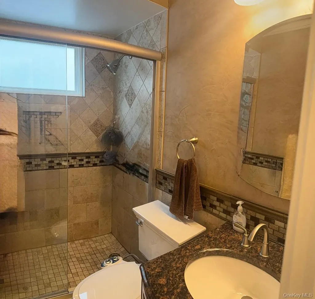 16207 85th Street Howard Beach NY 11414
