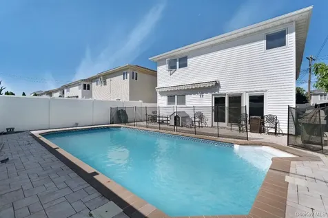 16207 85th Street Howard Beach NY 11414