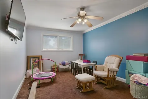 16207 85th Street Howard Beach NY 11414