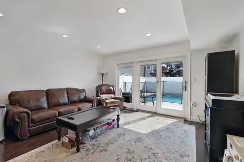 16207 85th Street Howard Beach NY 11414