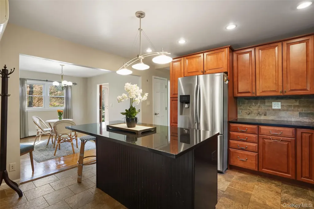 2 Rockledge Road Bronxville NY 10708