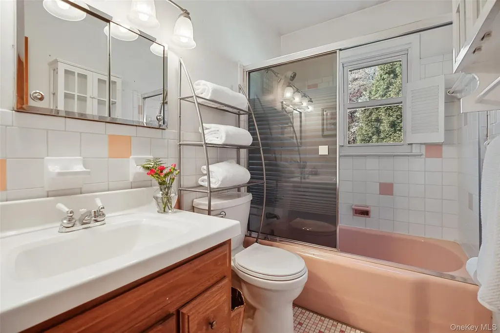 2 Rockledge Road Bronxville NY 10708