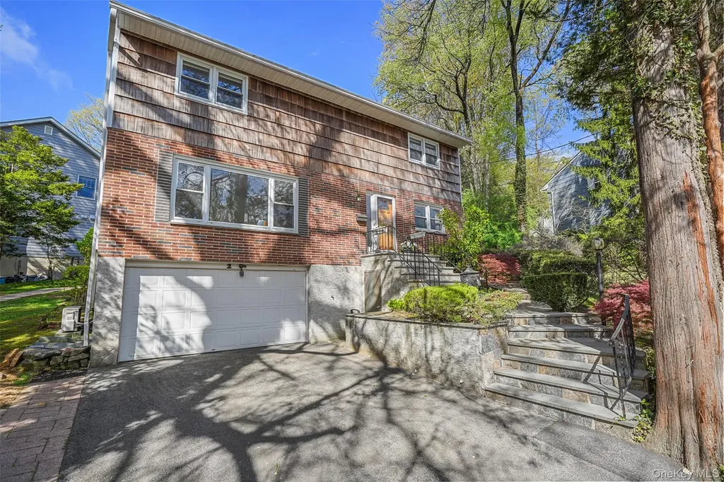 2 Rockledge Road Bronxville NY 10708