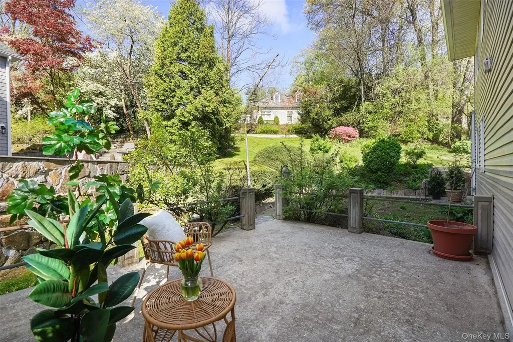 2 Rockledge Road Bronxville NY 10708