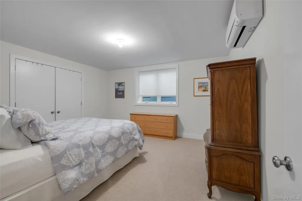 115 Eagles Crescent Manhasset NY 11030
