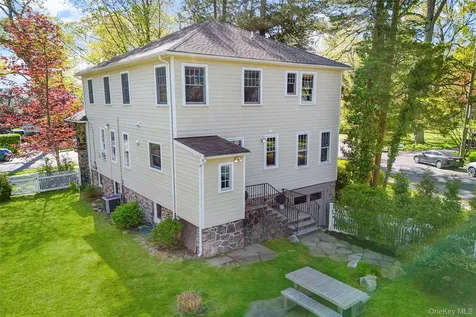 225 Rockingstone Avenue Larchmont NY 10538