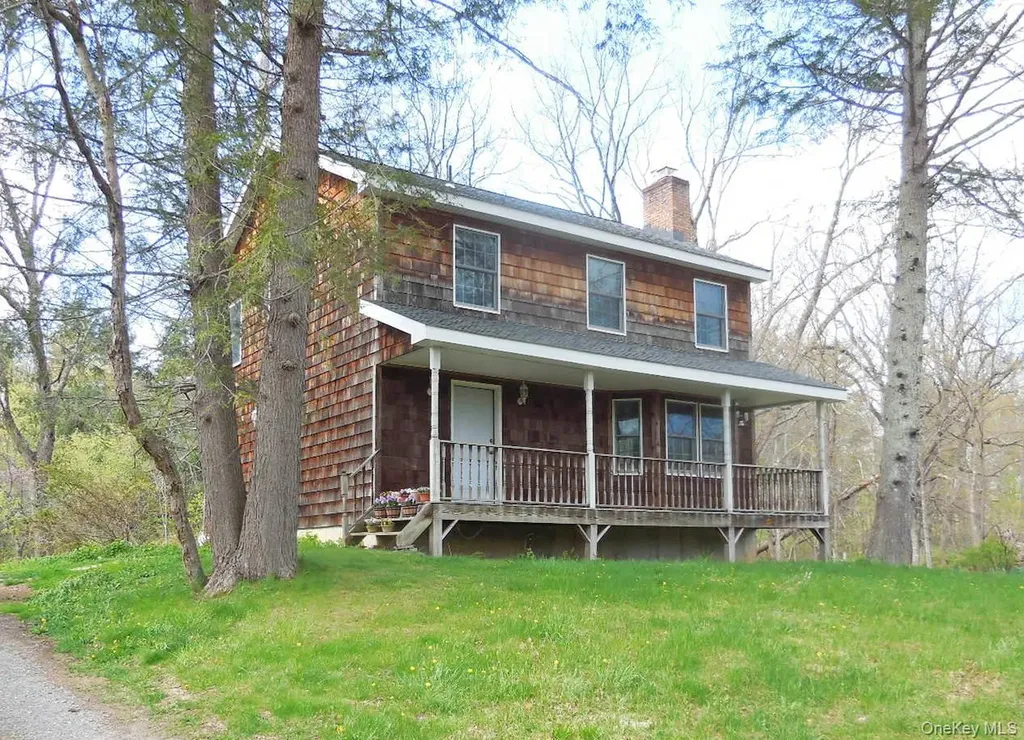 617 Burlingham Road Bloomingburg NY 12721