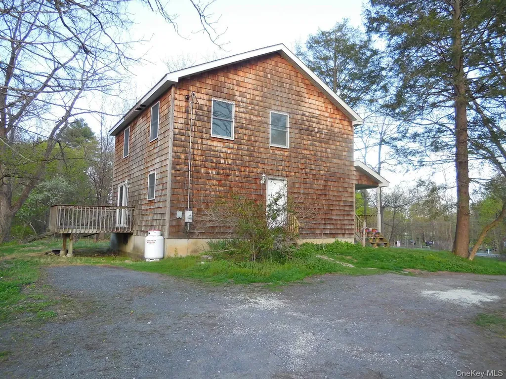 617 Burlingham Road Bloomingburg NY 12721