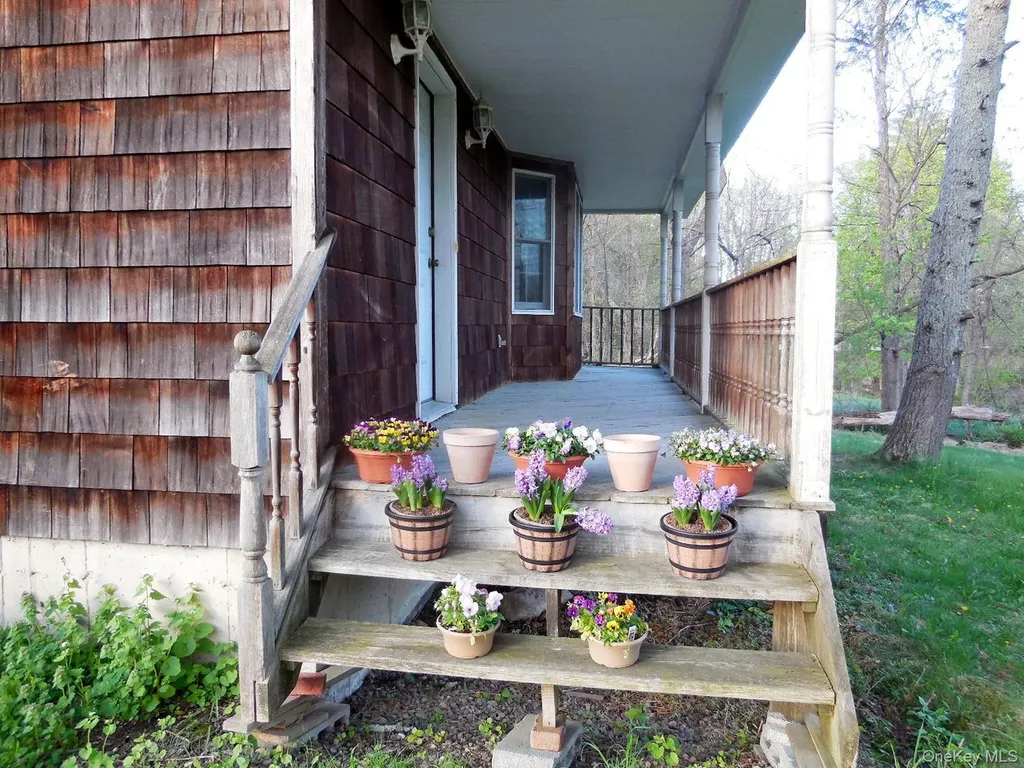 617 Burlingham Road Bloomingburg NY 12721