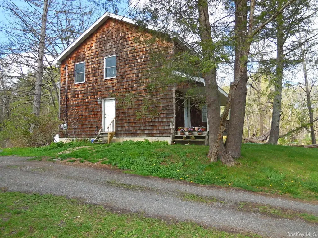 617 Burlingham Road Bloomingburg NY 12721