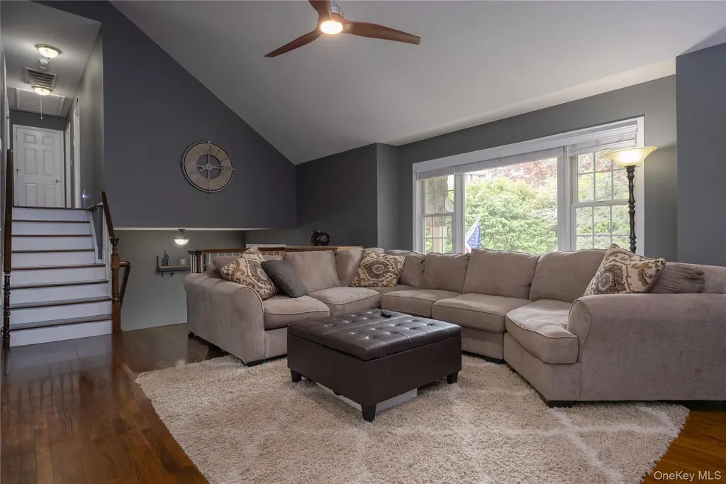 1 Alexa Court Pearl River NY 10965