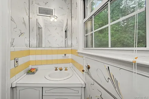 95 Georgia Avenue Bronxville NY 10708