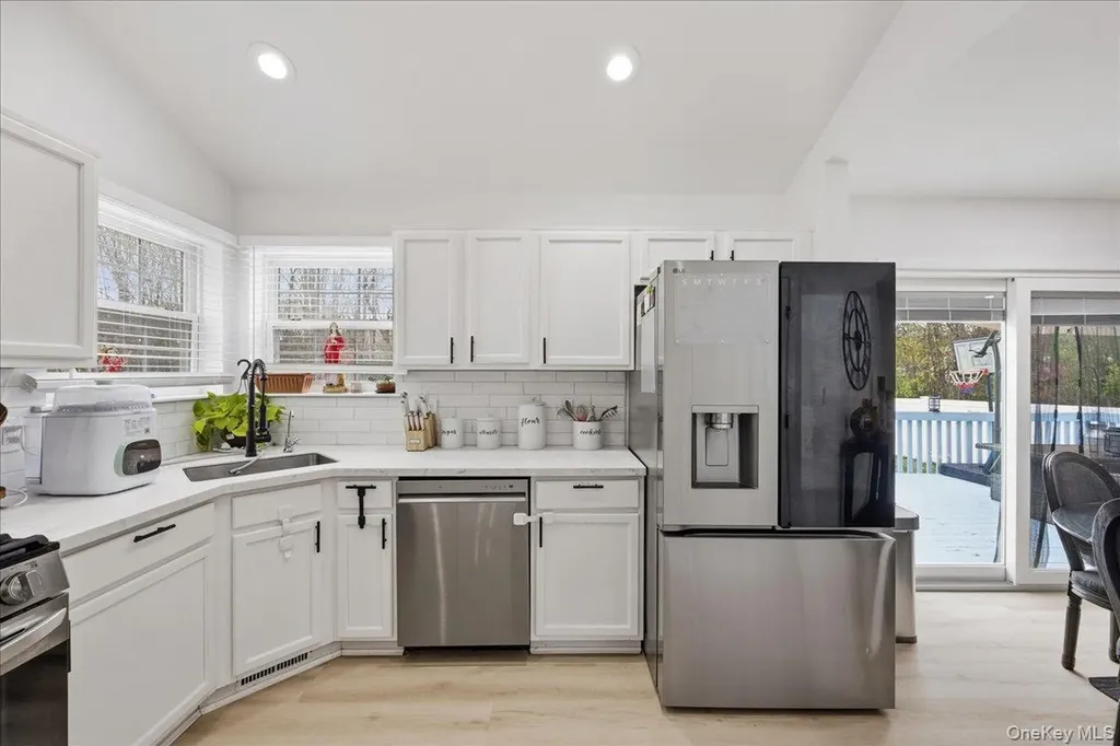 21 Reed Court Washingtonville NY 10992