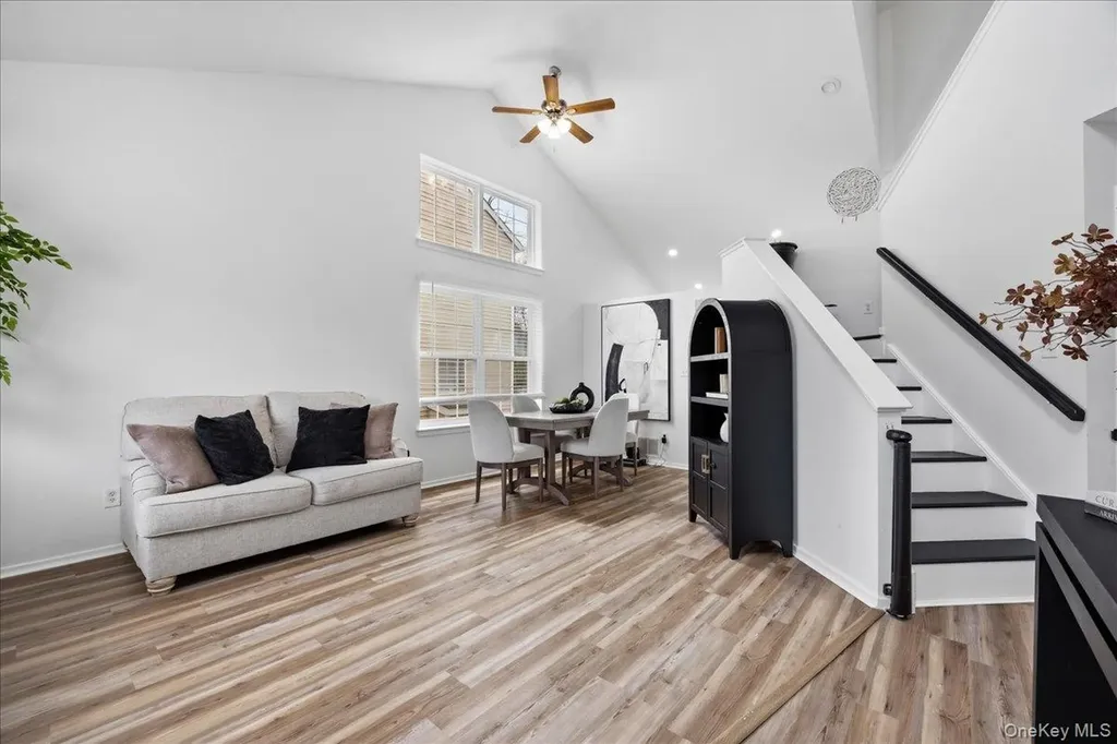 21 Reed Court Washingtonville NY 10992