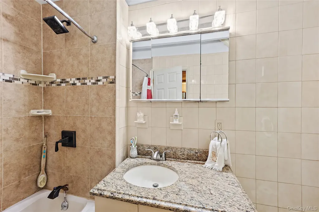708 Prospect Place Bellmore NY 11710