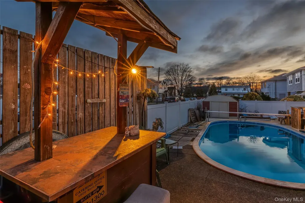 708 Prospect Place Bellmore NY 11710