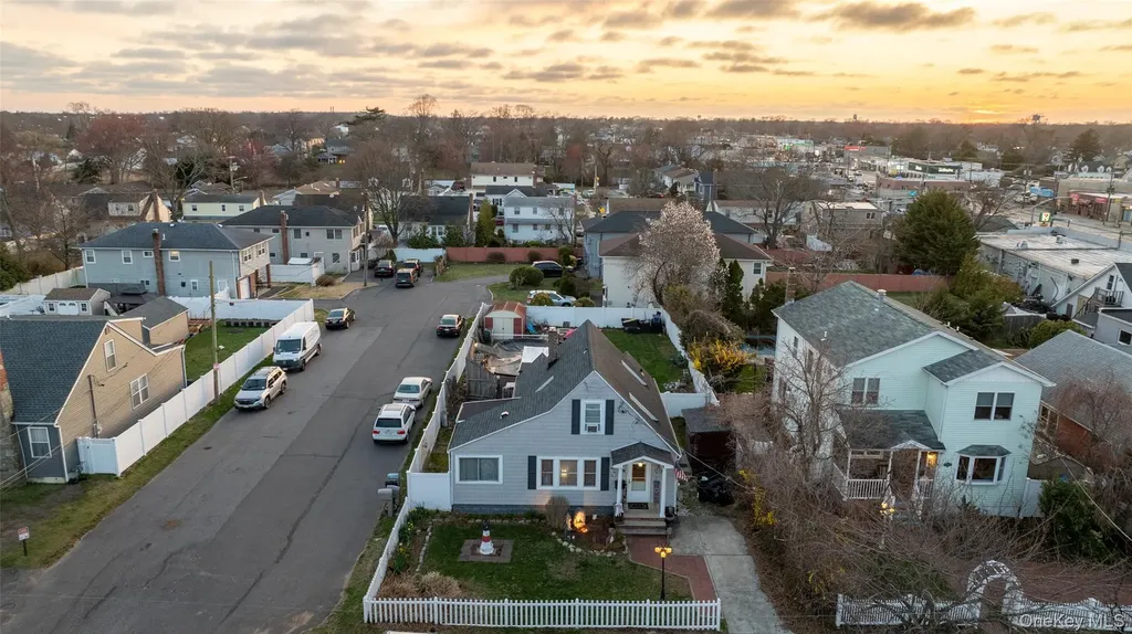 708 Prospect Place Bellmore NY 11710
