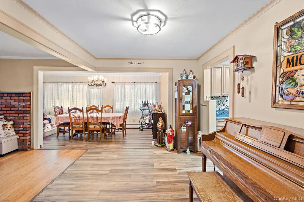 708 Prospect Place Bellmore NY 11710