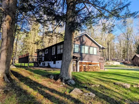 64 Cumberland Trail Smallwood NY 12778