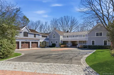 395 W Neck Road Lloyd Harbor NY 11743