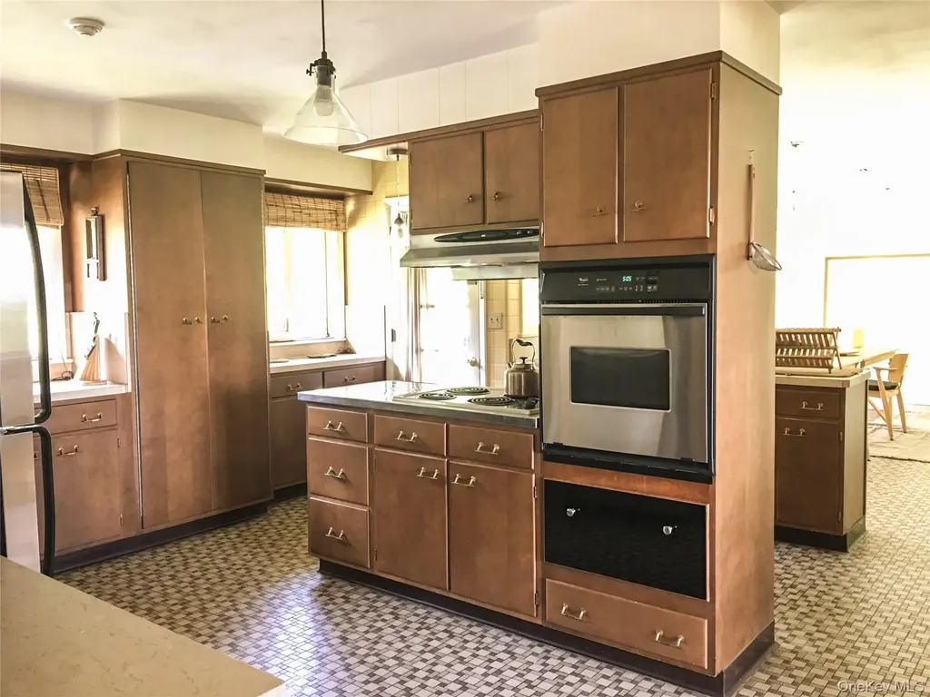 68-78 Ridge Road Clinton Corners NY 12514