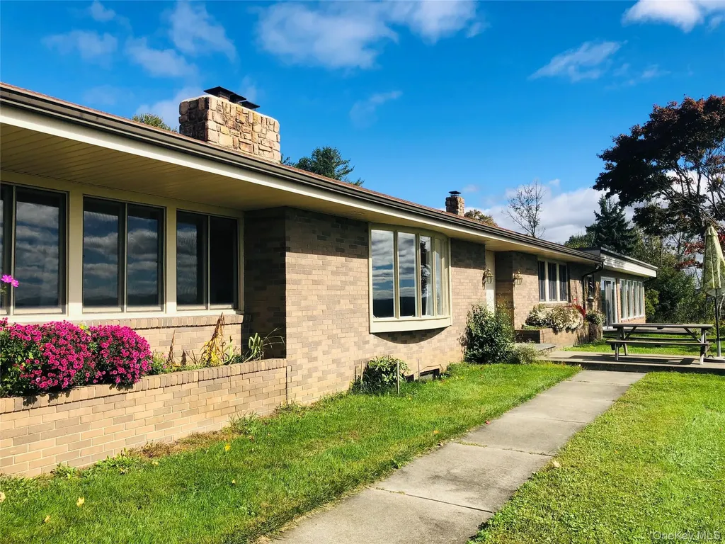 68-78 Ridge Road Clinton Corners NY 12514