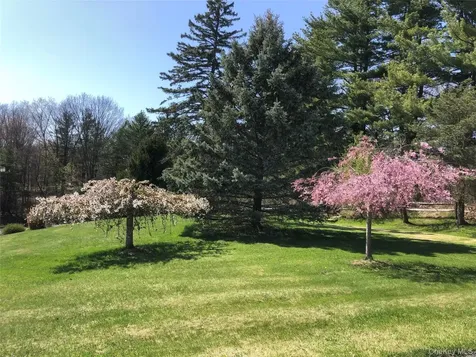 68-78 Ridge Road Clinton Corners NY 12514
